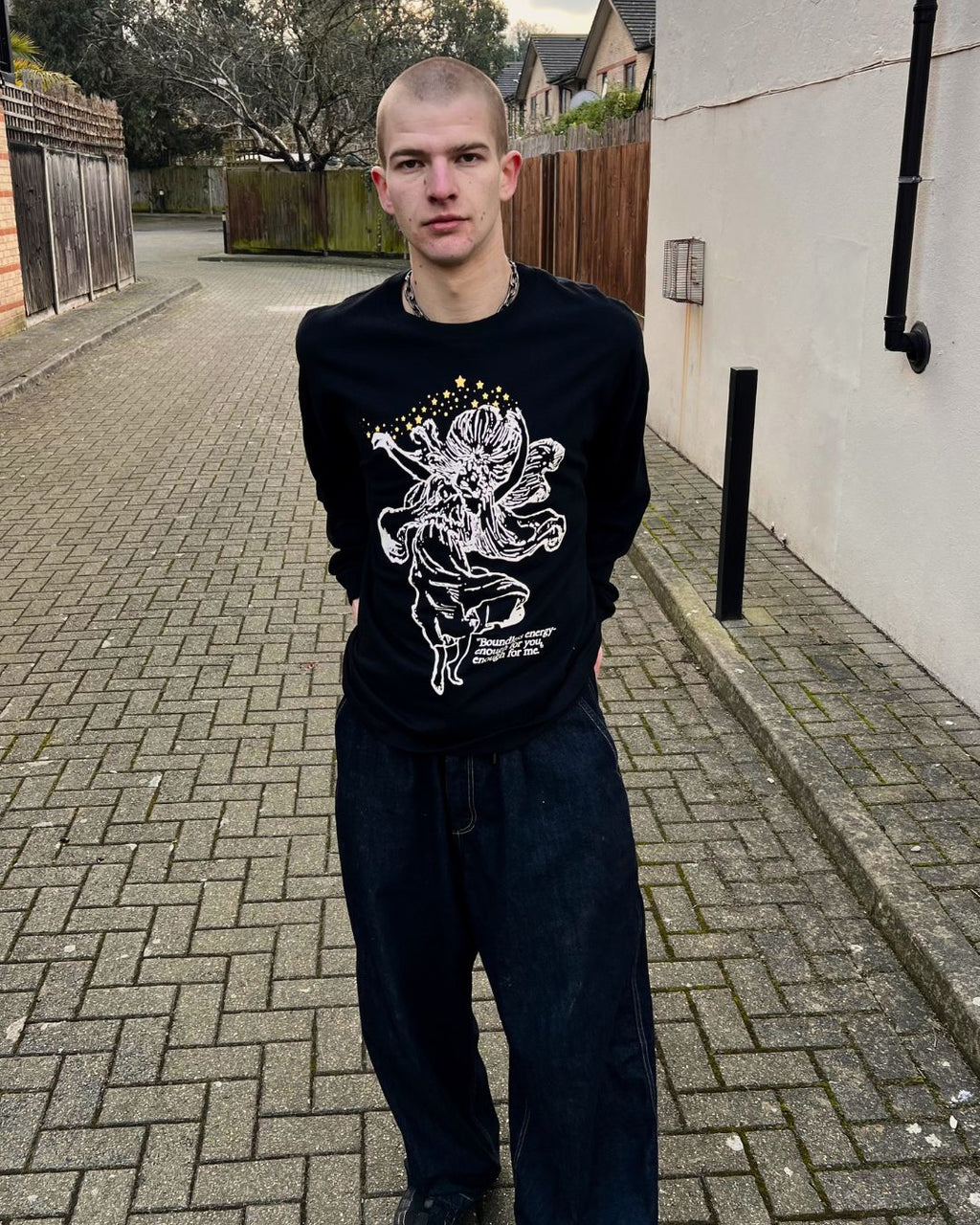 freeenergy 'Boundless' Tee — Black