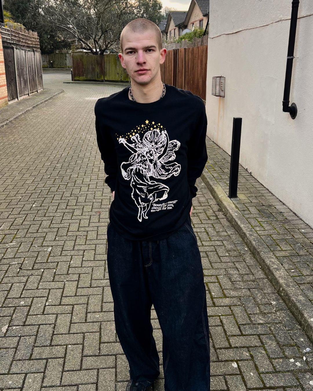 freeenergy 'Boundless' Tee — Black